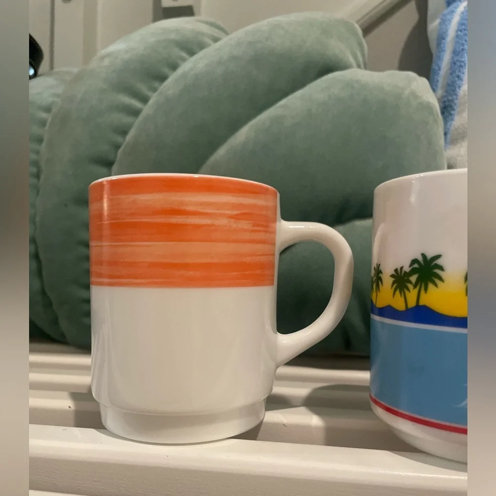 VTG Set Of 2 Arcoroc Brush Orange &‎ Tia Maria Arocpal France Coffee Tea Mugs RH